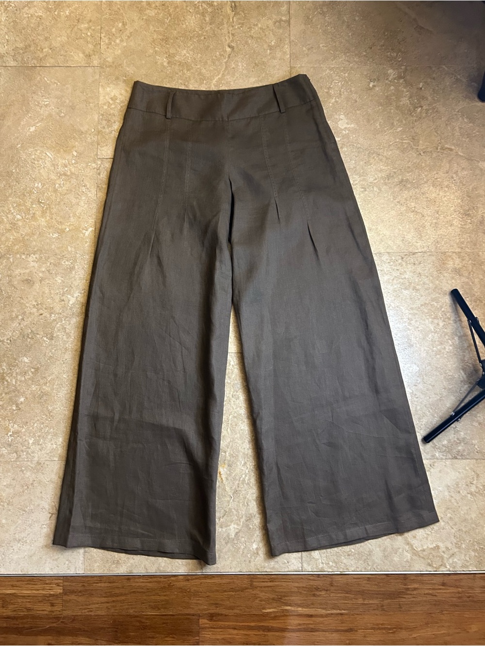 Tahari Wide Leg Pants in Olive Brown/Java, Size 8